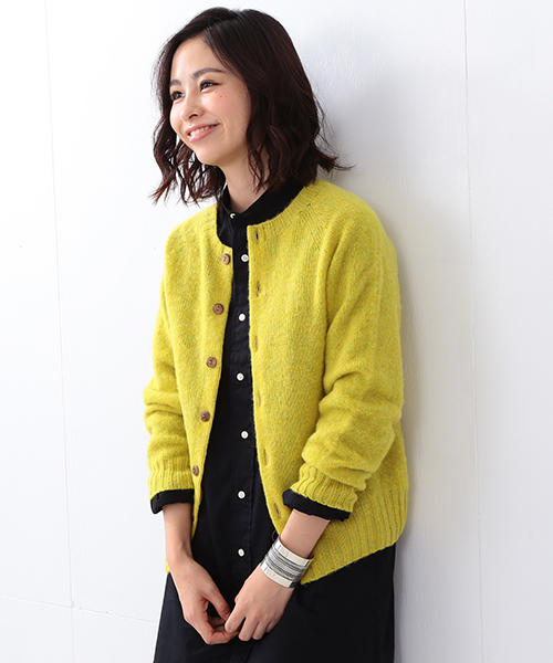 BEAMS BOY（ビームスボーイ）の「Nor’Easterly / シェトランド シャギー クルーカーディガン 15FW（カーディガン/ボレロ・レディース・ナチュラル/グレー/ブラック/レッド系その他/イエロー系その他/オリーブ・ONE SIZE）」の5枚目の写真