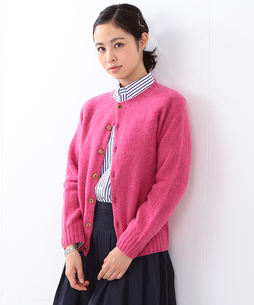 BEAMS BOY（ビームスボーイ）の「Nor’Easterly / シェトランド シャギー クルーカーディガン 15FW（カーディガン/ボレロ・レディース・ナチュラル/グレー/ブラック/レッド系その他/イエロー系その他/オリーブ・ONE SIZE）」の6枚目の写真