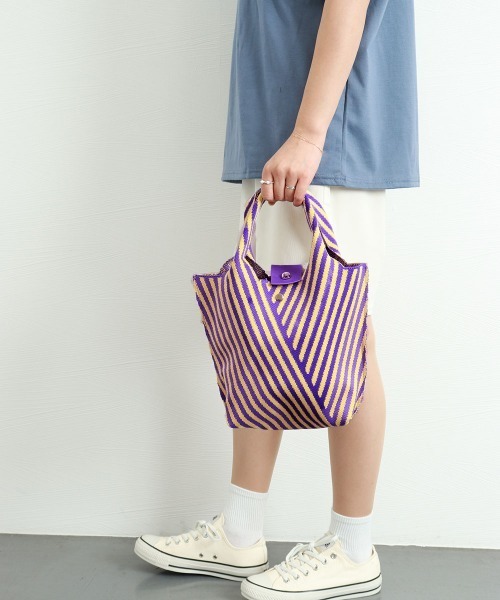 Miniministore(ミニミニストア)の「ストライプニットバッグ ミニバッグ(ハンドバッグ・レディース・オレンジ/ロイヤルブルー/パープル/ブルーグリーン/レッド/ブラック・FREE)」の7枚目の写真