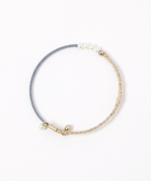 studio CLIP（スタディオクリップ）の「パール糸巻バングル（バングル/リストバンド・レディース・ベージュ/キャメル/ライトグリーン/ブルー・FREE）」の6枚目の写真