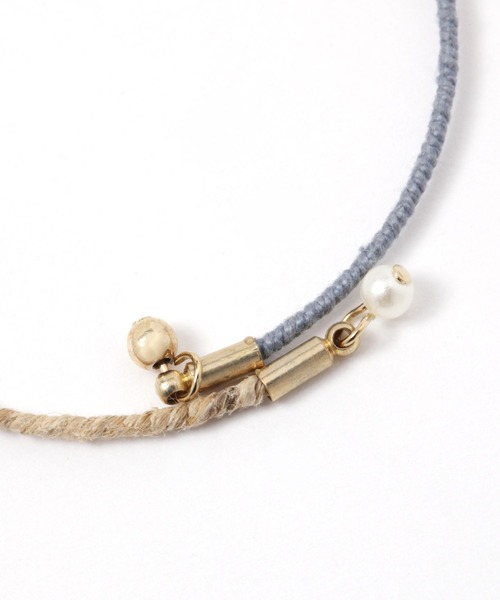 studio CLIP（スタディオクリップ）の「パール糸巻バングル（バングル/リストバンド・レディース・ベージュ/キャメル/ライトグリーン/ブルー・FREE）」の5枚目の写真