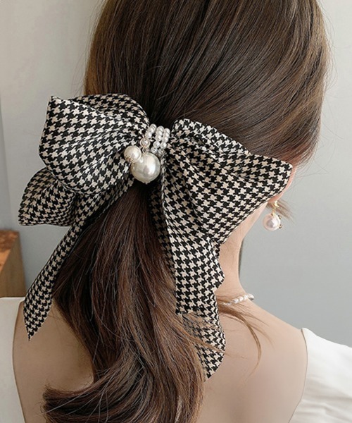 Miniministore(ミニミニストア)の「千鳥格子柄リボンバレッタ ヘアクリップ(バレッタ/ヘアクリップ・レディース・ハウンドトゥース/アイボリー/ブラック/レオパード・FREE)」の5枚目の写真