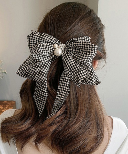 Miniministore(ミニミニストア)の「千鳥格子柄リボンバレッタ ヘアクリップ(バレッタ/ヘアクリップ・レディース・ハウンドトゥース/アイボリー/ブラック/レオパード・FREE)」の6枚目の写真