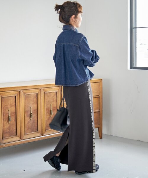 Spick & Span(スピックアンドスパン)の「≪追加≫ショートデニムシャツ(シャツ/ブラウス・レディース・ブルー/ブルー系その他・FREE)」の9枚目の写真
