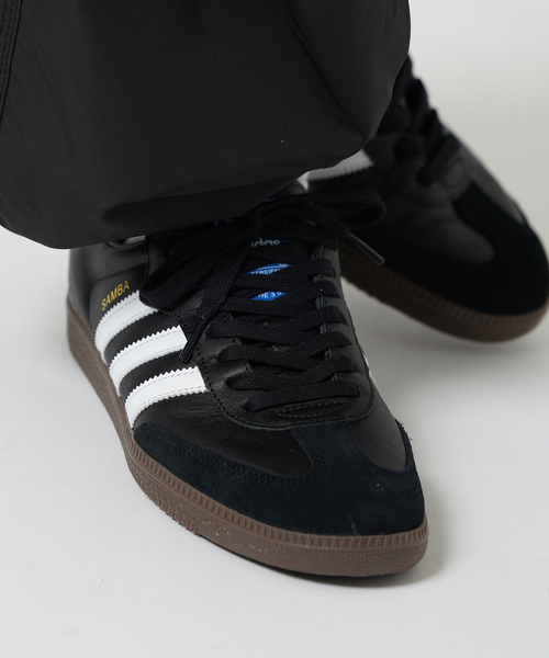 adidas(アディダス)の「《WEB限定》【adidas Originals】SAMBA OG / サンバ OG B75806 | B75807(スニーカー・メンズ・ブラック/ホワイト・27cm/26.5cm/26cm/28cm/27.5cm)」の3枚目の写真