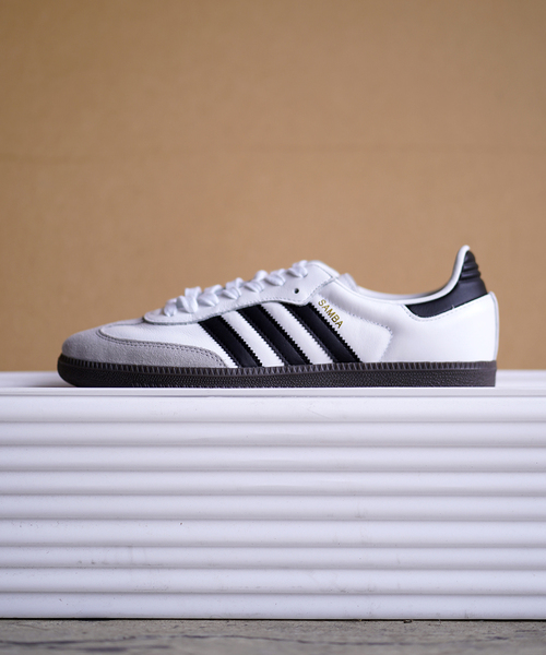 adidas(アディダス)の「《WEB限定》【adidas Originals】SAMBA OG / サンバ OG B75806 | B75807(スニーカー・メンズ・ブラック/ホワイト・27cm/26.5cm/26cm/28cm/27.5cm)」の14枚目の写真