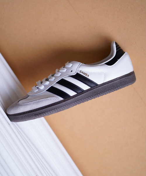 adidas(アディダス)の「《WEB限定》【adidas Originals】SAMBA OG / サンバ OG B75806 | B75807(スニーカー・メンズ・ブラック/ホワイト・27cm/26.5cm/26cm/28cm/27.5cm)」の20枚目の写真