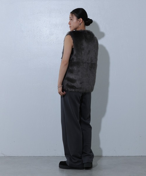 COLONY 2139（コロニートゥーワンスリーナイン）の「ロングフェイク