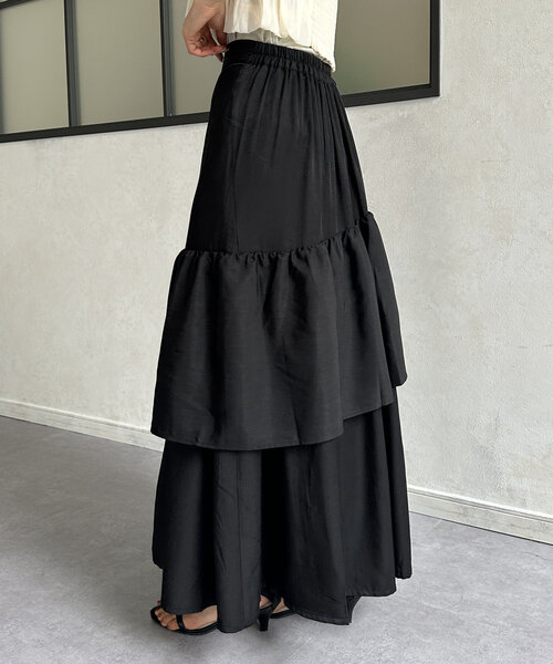 Thevon(ゼボン)の「ランダムティアードフレアスカート(スカート・レディース・カーキ/ブラック/オフホワイト・FREE)」の13枚目の写真