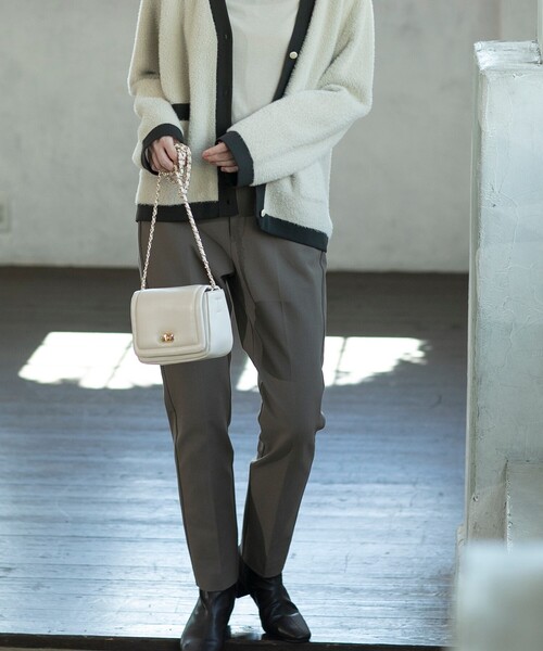 OPAQUE.CLIP(オペークドットクリップ)の「◆【2WAY】パフィーステッチチェーンショルダーバッグ(ショルダーバッグ・レディース・ブラック/アイボリー/ブラック系1・00)」の12枚目の写真