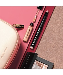 BOBBI BROWN（ボビイブラウン）の「【数量限定】イルミネイティング 