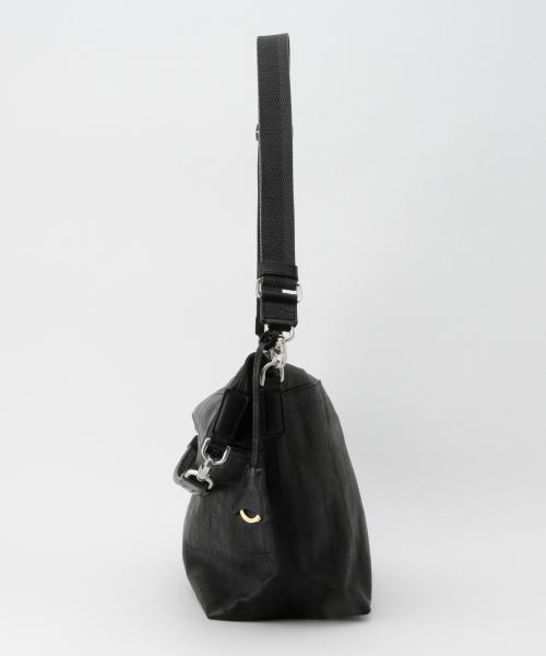 【アニアリ】ショルダーバッグ 2way　黒　ブラック　レザー アニアリ】ショルダーバッグ 2way 黒 ブラック レザー アニアリレディース