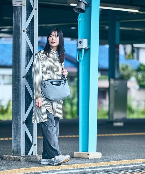 TRAVEL SHOP MILESTO(トラベルショップミレスト)の「TROT ソフトショルダー L(ショルダーバッグ・レディース・ブラック/その他/グレー/カーキ・フリ-)」の6枚目の写真