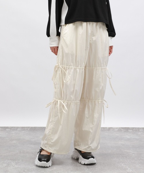 LAKOLE（ラコレ）の「ドロストリボンパンツ / 145415（その他パンツ・レディース・ブラック/アイボリー/グレー・MEDIUM/SMALL）」の7枚目の写真