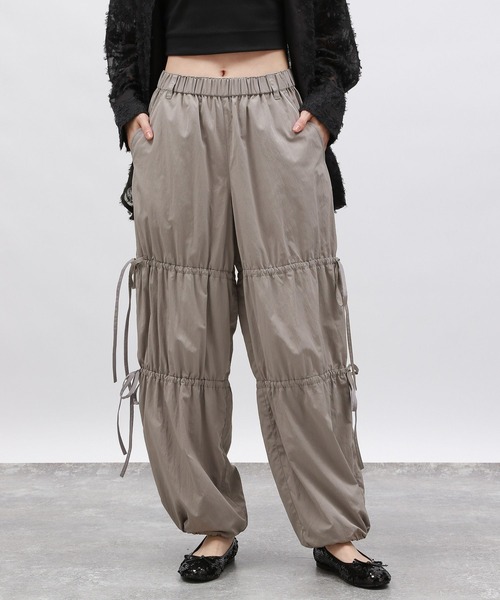 LAKOLE（ラコレ）の「ドロストリボンパンツ / 145415（その他パンツ・レディース・ブラック/アイボリー/グレー・MEDIUM/SMALL）」の21枚目の写真