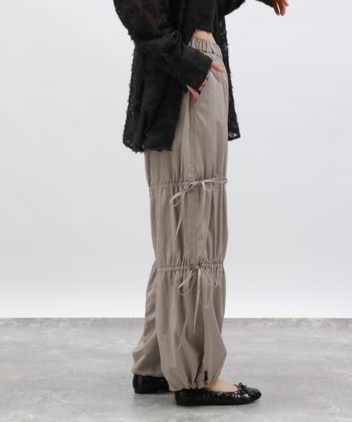 LAKOLE（ラコレ）の「ドロストリボンパンツ / 145415（その他パンツ・レディース・ブラック/アイボリー/グレー・MEDIUM/SMALL）」の22枚目の写真