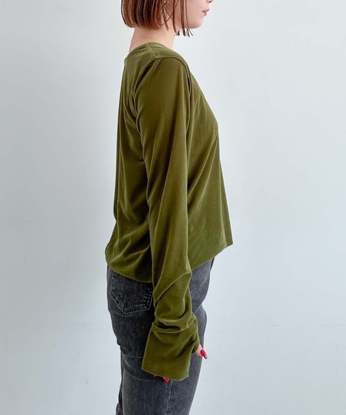 archives（アルシーヴ）の「シアーベロアＴＯＰＳ（Tシャツ/カットソー・レディース・グレー/ブラック/アイボリー/グリーン・MEDIUM）」の10枚目の写真