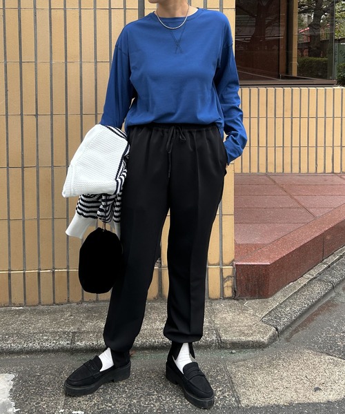 audrey and john wad（オードリーアンドジョンワッド）の「クルーネック長袖カットソー-手洗い可-（Tシャツ/カットソー・レディース・ブラック/ブルー/ホワイト/ライトグレー/ピンク・FREE）」の7枚目の写真