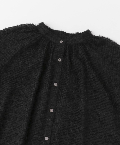 URBAN RESEARCH ROSSO WOMEN(アーバンリサーチ ロッソ)の「チンツシアーギャザーブラウス(シャツ/ブラウス・レディース・ピンク/オフホワイト/ブラック・FREE)」の15枚目の写真