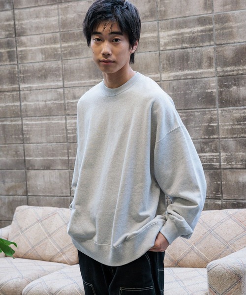 niko and...(ニコアンド)の「16/-OE USA COTTON BIG SWEAT / USAコットン裏毛クループルオーバー(スウェット・メンズ・ライトグレー/ブラウン/グリーン/アイボリー/チャコール・MEDIUM/BIG(L))」の2枚目の写真