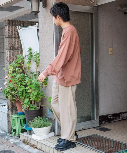 niko and...(ニコアンド)の「16/-OE USA COTTON BIG SWEAT / USAコットン裏毛クループルオーバー(スウェット・メンズ・ライトグレー/ブラウン/グリーン/アイボリー/チャコール・MEDIUM/BIG(L))」の16枚目の写真