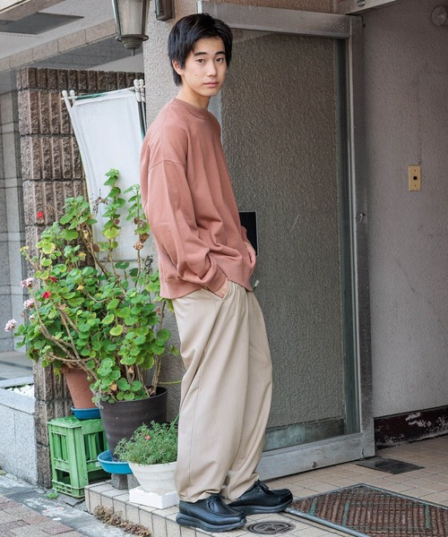 niko and...(ニコアンド)の「16/-OE USA COTTON BIG SWEAT / USAコットン裏毛クループルオーバー(スウェット・メンズ・ライトグレー/ブラウン/グリーン/アイボリー/チャコール・MEDIUM/BIG(L))」の17枚目の写真