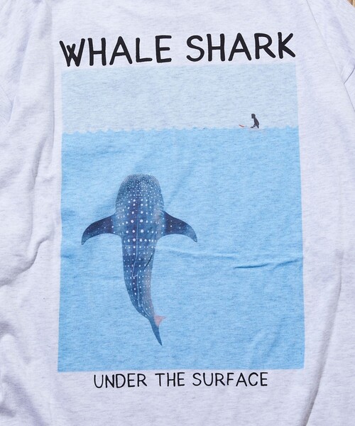 Jonas Claesson(ジョナスクレアッソン)の「JONAS CLAESSON/ジョナス クレアッソン Whale Shark L/S TEE/ホエールシャーク ロングスリーブ Tシャツ/バックプリント/リラックスフィット(Tシャツ/カットソー・メンズ・ブラック/サックスブルー/ホワイト/ライトグレー・SMALL/MEDIUM/LARGE)」の9枚目の写真