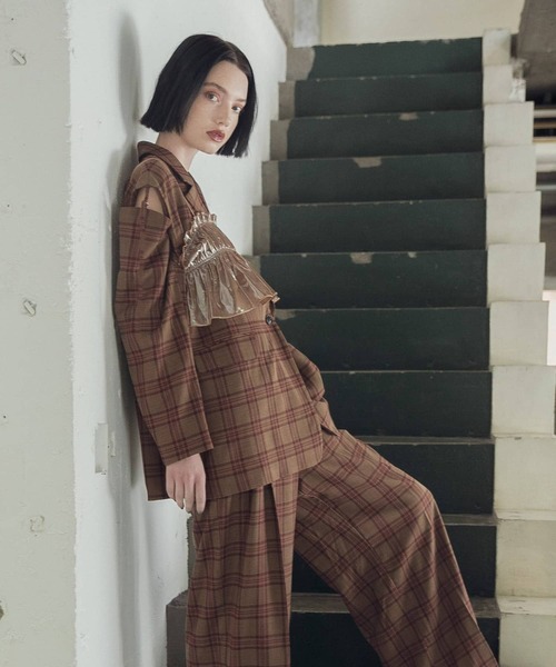 KBF（ケイビーエフ）の「シャイニーギャザービスチェ（ベスト・レディース・ブロンズ/シルバー・ONE）」の20枚目の写真