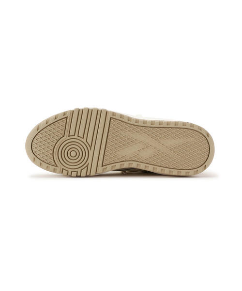 NATURAL BEAUTY BASIC(ナチュラルビューティーベーシック)の「Reebok CLUB C Extra(スニーカー・レディース・ベージュ・24.0cm/24.5cm)」の10枚目の写真