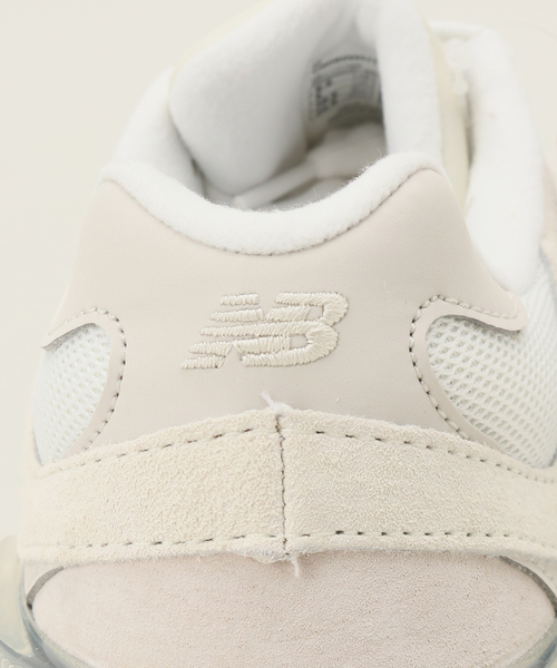 NEW BALANCE（ニューバランス）の「New Balance / ニューバランス U9060（スニーカー・レディース・ホワイト/ブラック・24.5cm/24cm/23cm/23.5cm）」の18枚目の写真