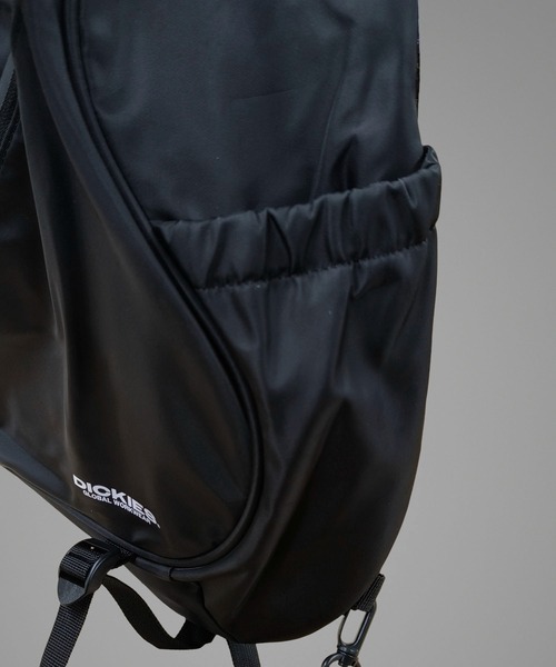 Dickies（ディッキーズ）の「【Dickies/ディッキーズ】ワンショルダーバッグ/A4収納可能/通勤・通学・アウトドアに対応（バックパック/リュック・メンズ・ブラック/ブラック系その他・ONESIZE）」の5枚目の写真