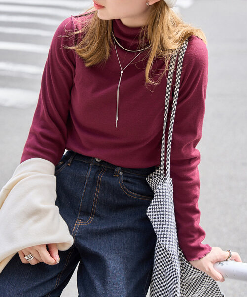 KOBE LETTUCE（コウベレタス）の「テレコリブロングスリーブトップス（Tシャツ/カットソー・レディース・ブラウン/ボルドー/アイボリー系/ブラック/グレイッシュベージュ/アイボリー/ワイン系/ネイビー/ブラウン系/ブラック系/ベージュ系/アイボリー系1/ネイビー系・M/L/XL/M1）」の12枚目の写真