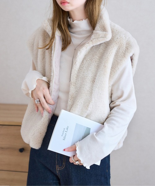 KOBE LETTUCE（コウベレタス）の「テレコリブロングスリーブトップス（Tシャツ/カットソー・レディース・ブラウン/ボルドー/アイボリー系/ブラック/グレイッシュベージュ/アイボリー/ワイン系/ネイビー/ブラウン系/ブラック系/ベージュ系/アイボリー系1/ネイビー系・M/L/XL/M1）」の18枚目の写真