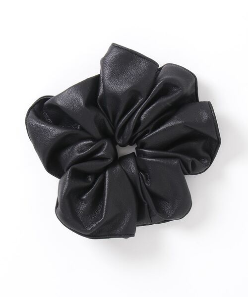 ROOPTOKYO（ループトウキョウ）の「フェイクレザー シュシュ（シュシュ・レディース・ブラック/ブラウン・FREE）」の3枚目の写真