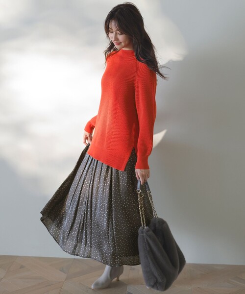 ANY SIS（エニィスィス）の「【洗える・セットアップ可】アンチピリング変形畔 ボトルネック ニット（ニット/セーター・レディース・ブラック系/オレンジ系/ダルブルー系/ダークブラウン系/アイボリー系・2）」の7枚目の写真