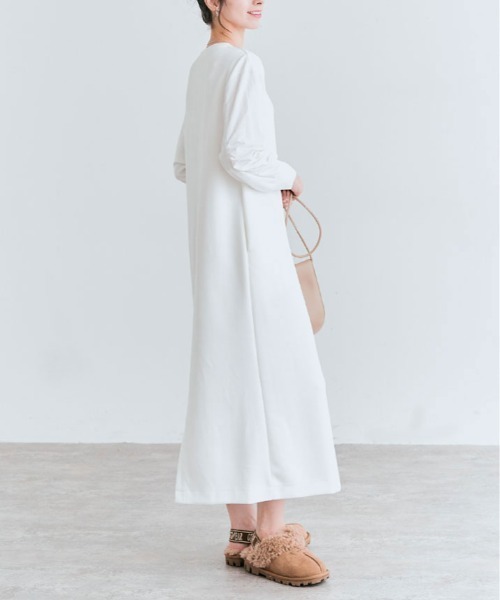 kirakiraShop(キラキラショップ)の「異素材 ダンボール ワンピース(ワンピース・レディース・ブラック/オフホワイト/ネイビー・M/L)」の6枚目の写真