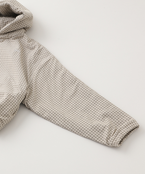 ERL(イーアールエル)の「【ERL / イーアールエル】UNISEX PLAID PADDED CHECK ZIP HOODI(パーカー・メンズ・ベージュ・SMALL)」の4枚目の写真