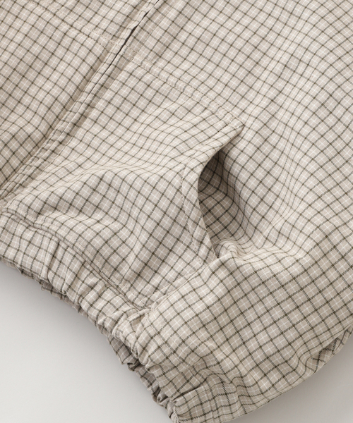 ERL(イーアールエル)の「【ERL / イーアールエル】UNISEX PLAID PADDED CHECK ZIP HOODI(パーカー・メンズ・ベージュ・SMALL)」の5枚目の写真