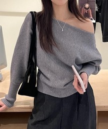 オフショルニットプルオーバー