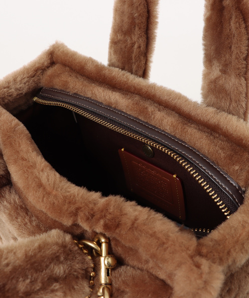 完売！【新品！】coachコーチ人気カーゴ トート バッグ 26 brown 公式】COACH – コーチ | カーゴ トート バッグ 26