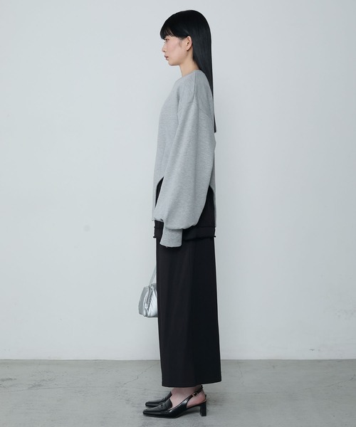 le ELMi（ルエルミ）の「Bodysuit-like sweatshirt / ボディスーツライクスウェット（スウェット・レディース・アイボリー/グレー・FREE）」の6枚目の写真