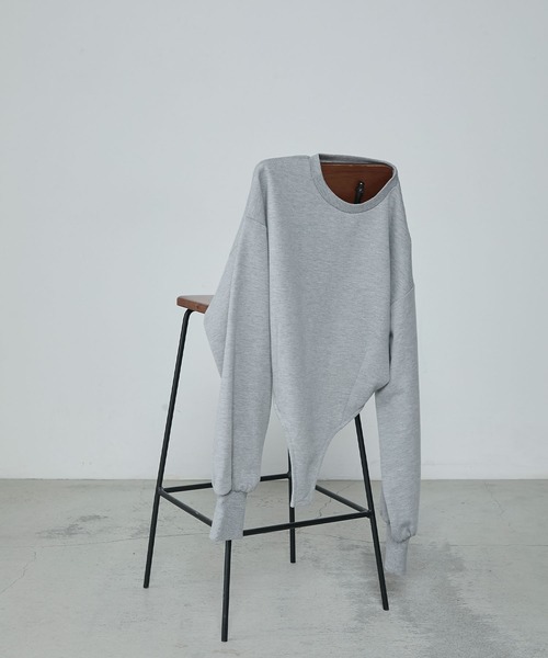 le ELMi（ルエルミ）の「Bodysuit-like sweatshirt / ボディスーツライクスウェット（スウェット・レディース・アイボリー/グレー・FREE）」の12枚目の写真