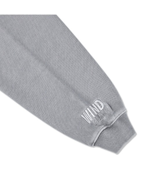 ウィンダンシーESS PIGMENT CREWNECK SWEATSHIRT | ヤマダウェブコム