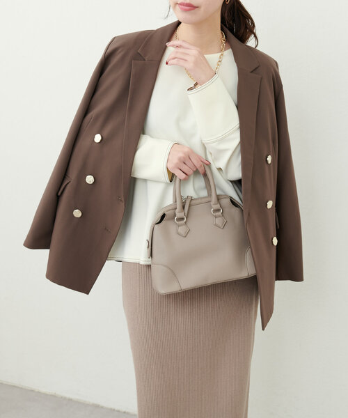 natural couture(ナチュラルクチュール)の「【mamamo】配色ステッチ2WAYトップス(Tシャツ/カットソー・レディース・ネイビー/ピンク/ブラウン/アイボリー・FREE)」の9枚目の写真