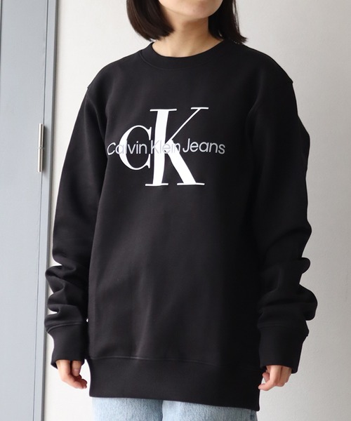 Calvin Klein（カルバン・クライン）の「【Calvin Klein JEANS/カルバンクライン ジーンズ】モノグラムフロックロゴトレーナー（スウェット・メンズ・ブラック・S/M/XL/L/XXL）」の16枚目の写真