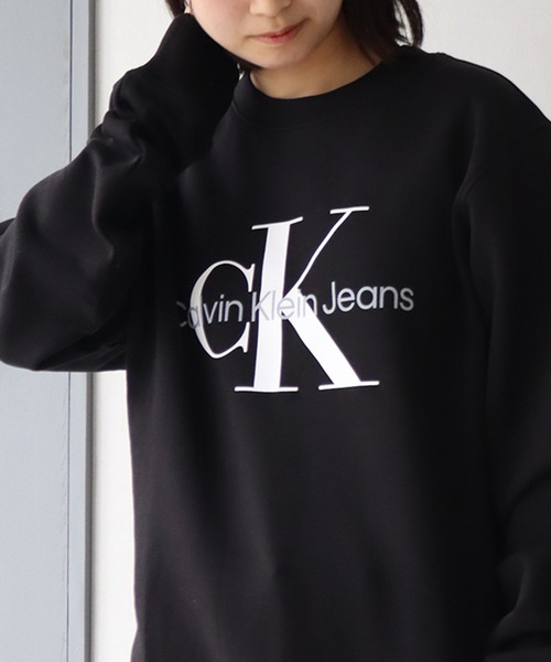 Calvin Klein（カルバン・クライン）の「【Calvin Klein JEANS/カルバンクライン ジーンズ】モノグラムフロックロゴトレーナー（スウェット・メンズ・ブラック・S/M/XL/L/XXL）」の15枚目の写真