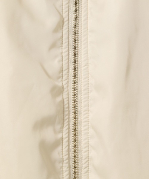 LAKOLE(ラコレ)の「ボリュームスリーブMA-1 / 290765(MA-1・レディース・アイボリー/ブラック/グレー・FREE)」の21枚目の写真