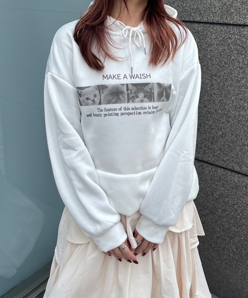 merrylatte(メリーラテ)の「キャットフォトパーカー(パーカー・レディース・ホワイト・LARGE)」の1枚目の写真
