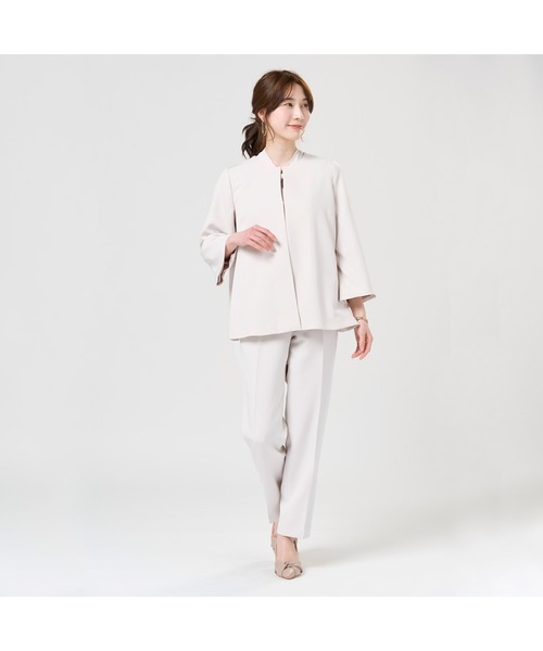 TOKYO SHIRTS(トウキョウシャツ)の「Aラインジャケット ダブルクロス素材 セットアップ可能 レディース(ノーカラージャケット・レディース・サンドグレー/ブラック・M/L)」の11枚目の写真