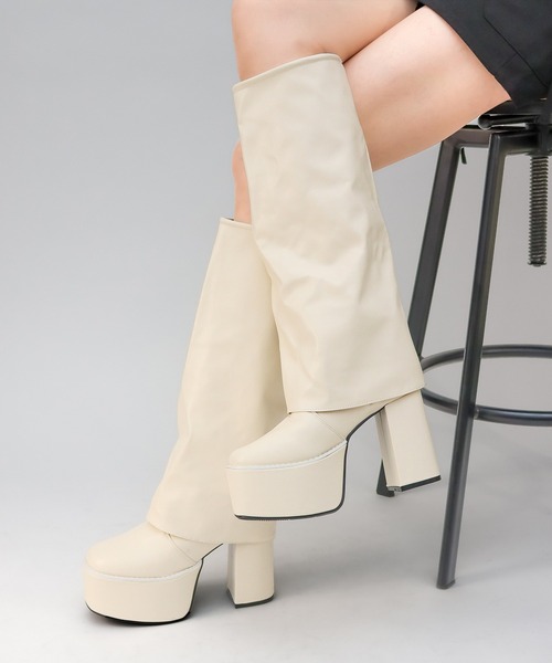 LOVEHUNTER(ラブハンター)の「LOVEHUNTER/+10.5cm 厚底 カバーロングブーツ(2200)(ブーツ・レディース・アイボリー/ブラック系1/ブラック系2・LL/S/M/L)」の1枚目の写真